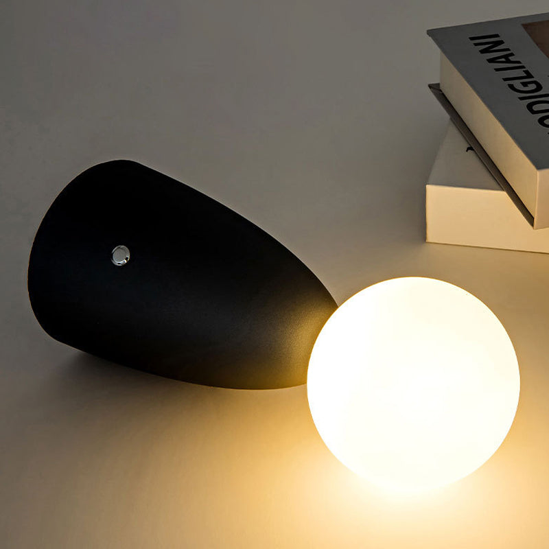Modern Cordless LED Desk Lamp with Touch-Sensitive Control and Adjustable Color Temperature