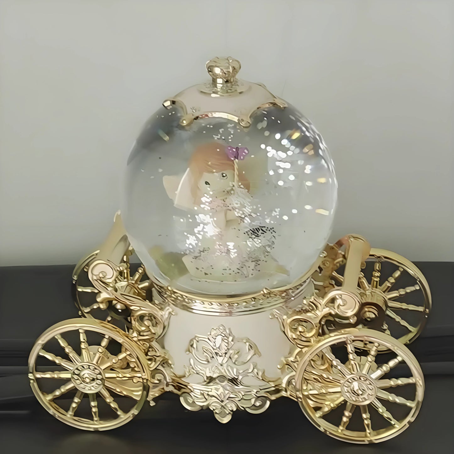 Pumpkin carriage musical snow globe with resin and PE materials for durable daily display